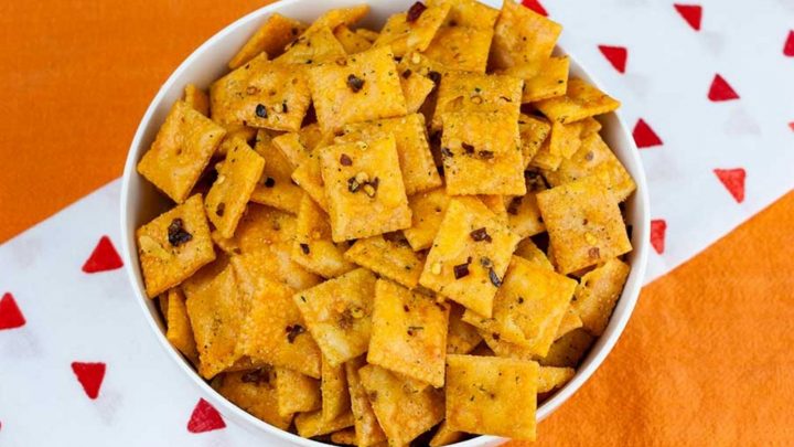 Can Dogs Eat Cheez-Its? How Snacks Affect Canine Health