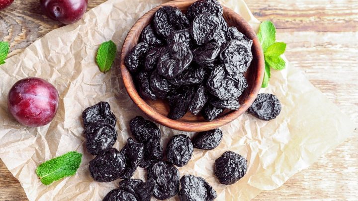 Can Dogs Eat Prunes? Safe Foods For Dogs