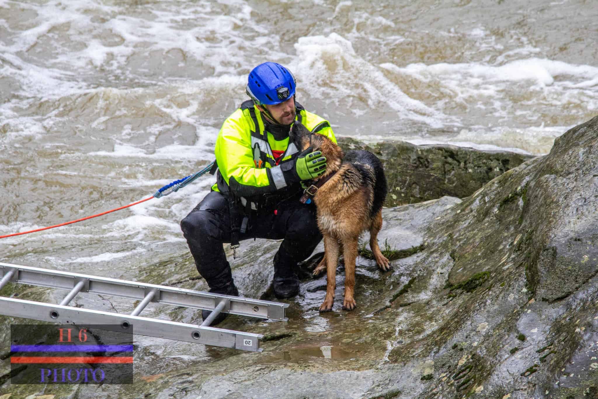 man succeeds in reaching the gsd