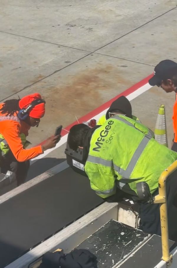 workers on airport