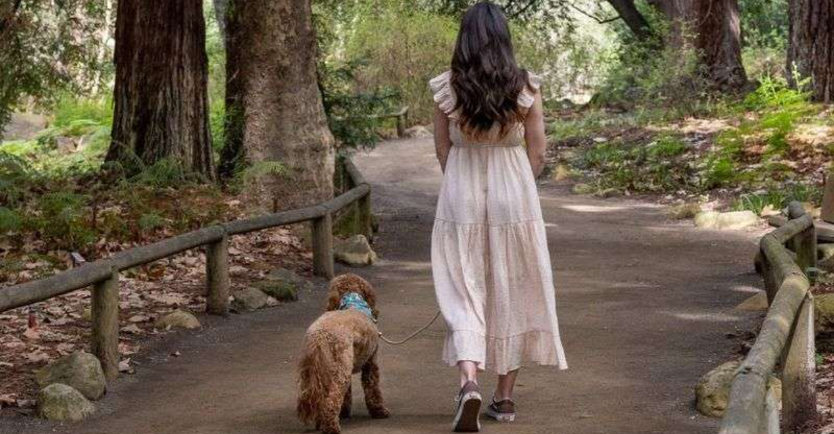 10 Scenic California Gardens To Explore With Your Dog This Spring