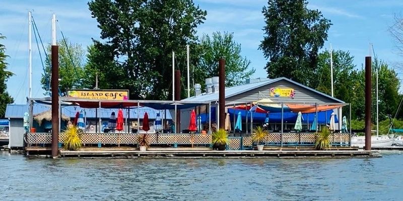 Island Cafe