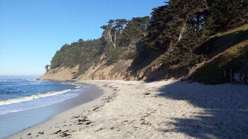 Moss Beach: Hidden Gem With Tidepools And Trails