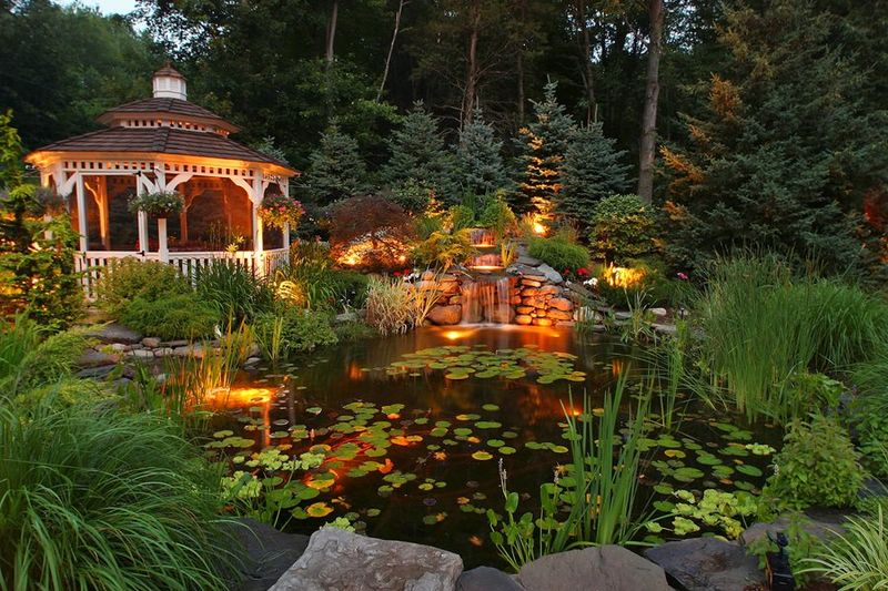 Implement Shade And Cooling Systems