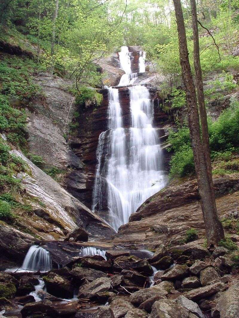 Toms Creek Falls – Pisgah National Forest