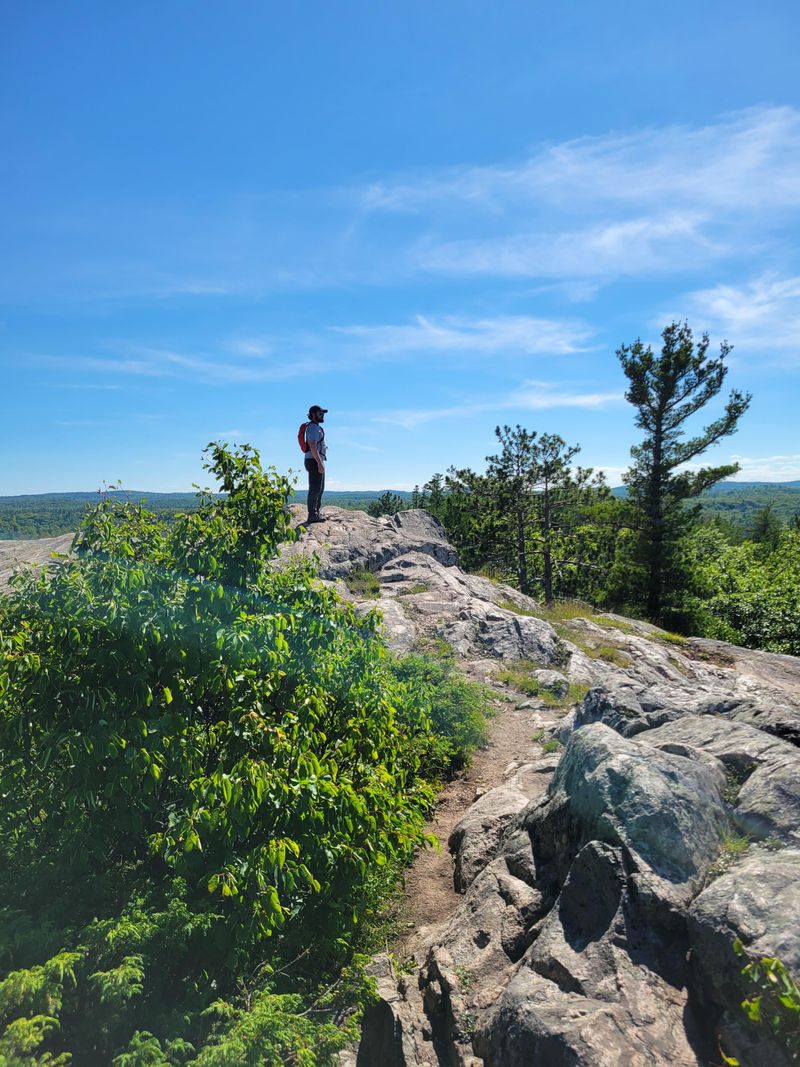 Hogback Mountain – Marquette
