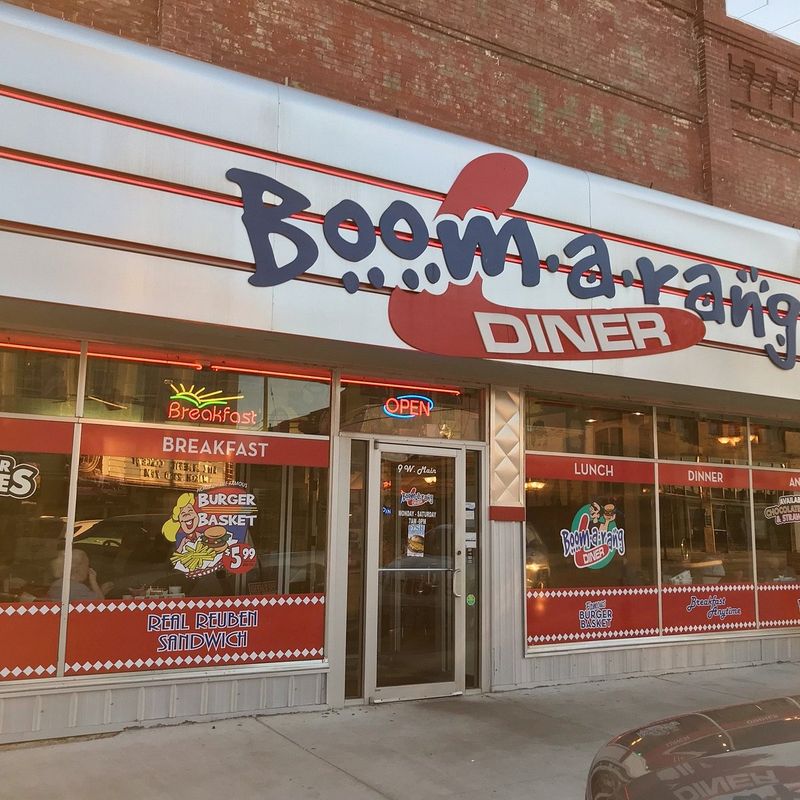 Boomarang Diner