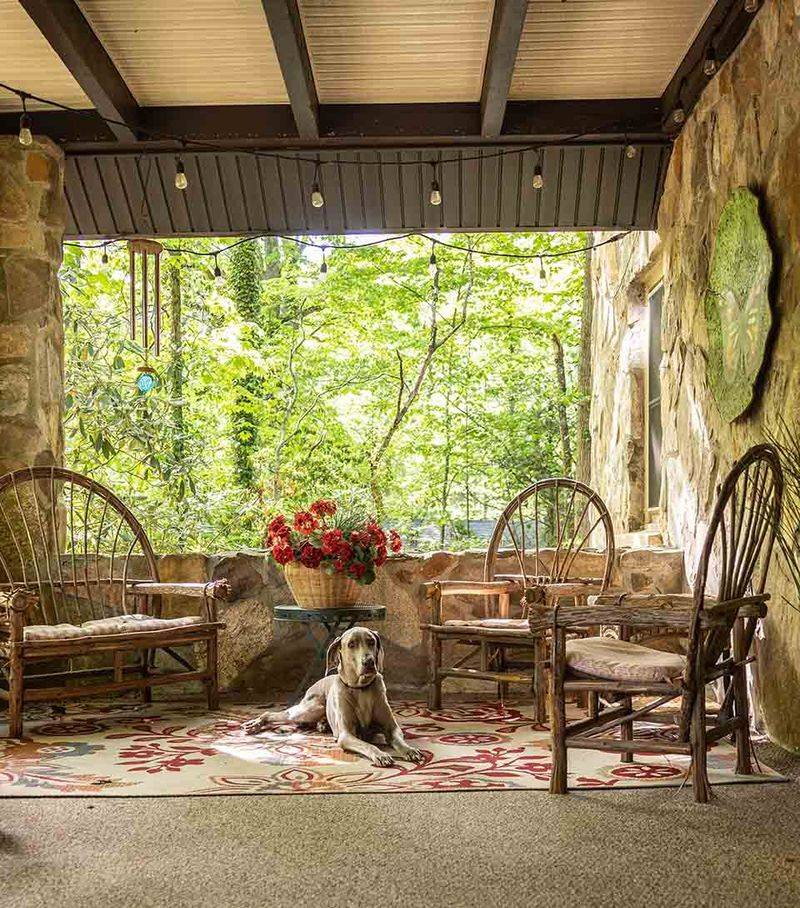 Hendersonville – Hendersonville