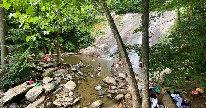 Whiteoak Canyon: Waterfall Paradise